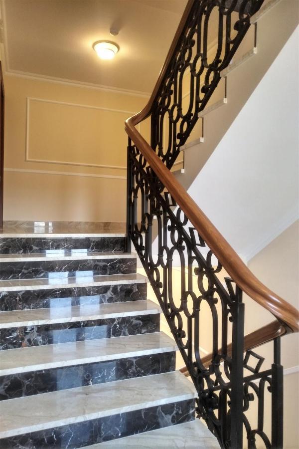 Apartamenty Ucho Igielne Сандомир Екстериор снимка
